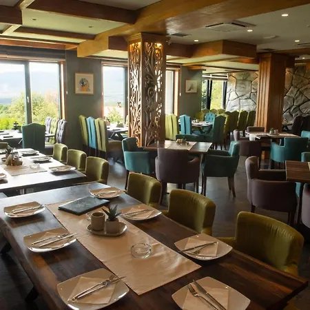 Zoo Misic Prenociste Otel Vranje