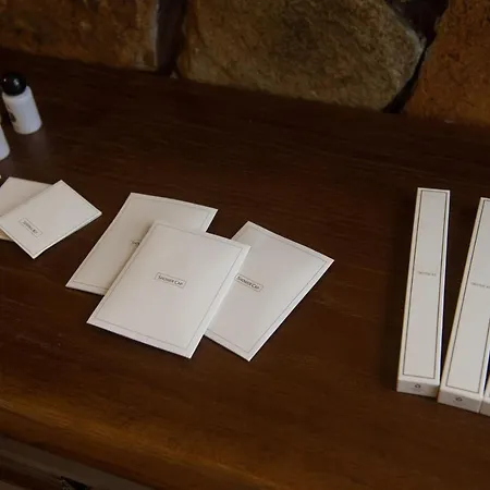 Zoo Misic Prenociste Hotel *