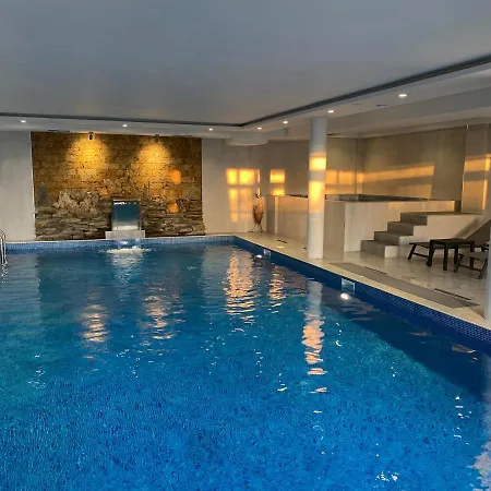 Zoo Misic Prenociste Hotel *