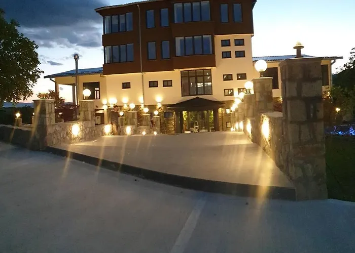 Zoo Misic Prenociste *