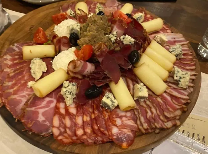 Zoo Misic Prenociste Hotel Vranje