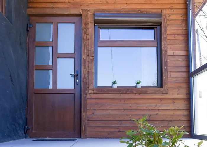 Hotel Zoo Misic Prenociste *